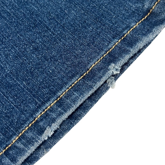 Jessica Simpson Soft Sculpt Flare Jeans in Size 28 - Picture 4 of 6